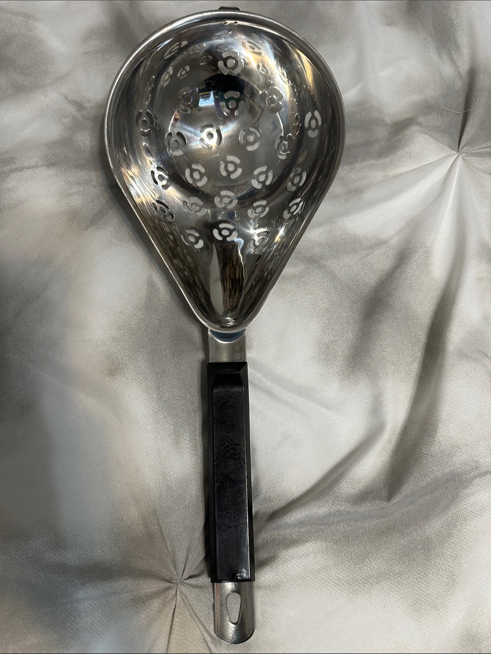 Aeternum vintage Italian made pasta strainer. Large.